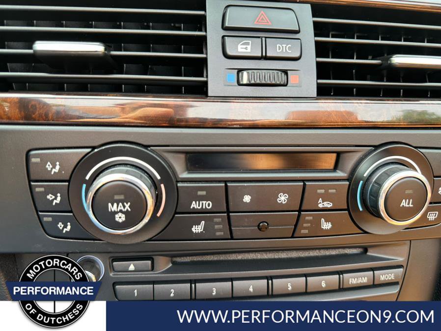 Used 2010 BMW 328i Convertible image 12