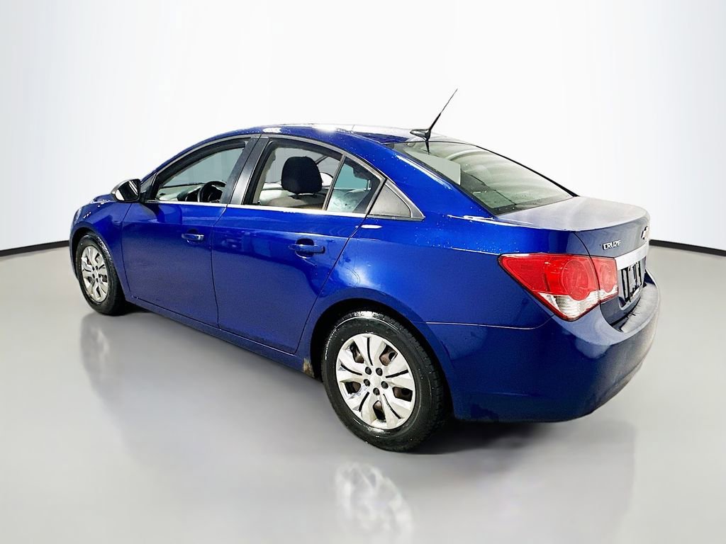 Used 2012 Chevrolet Cruze LS image 27