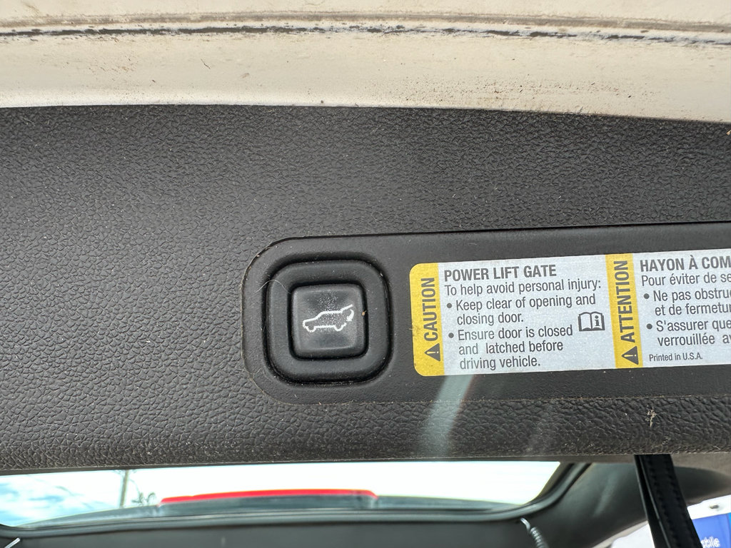 Used 2007 GMC Yukon XL Denali AWD/4WD image 22
