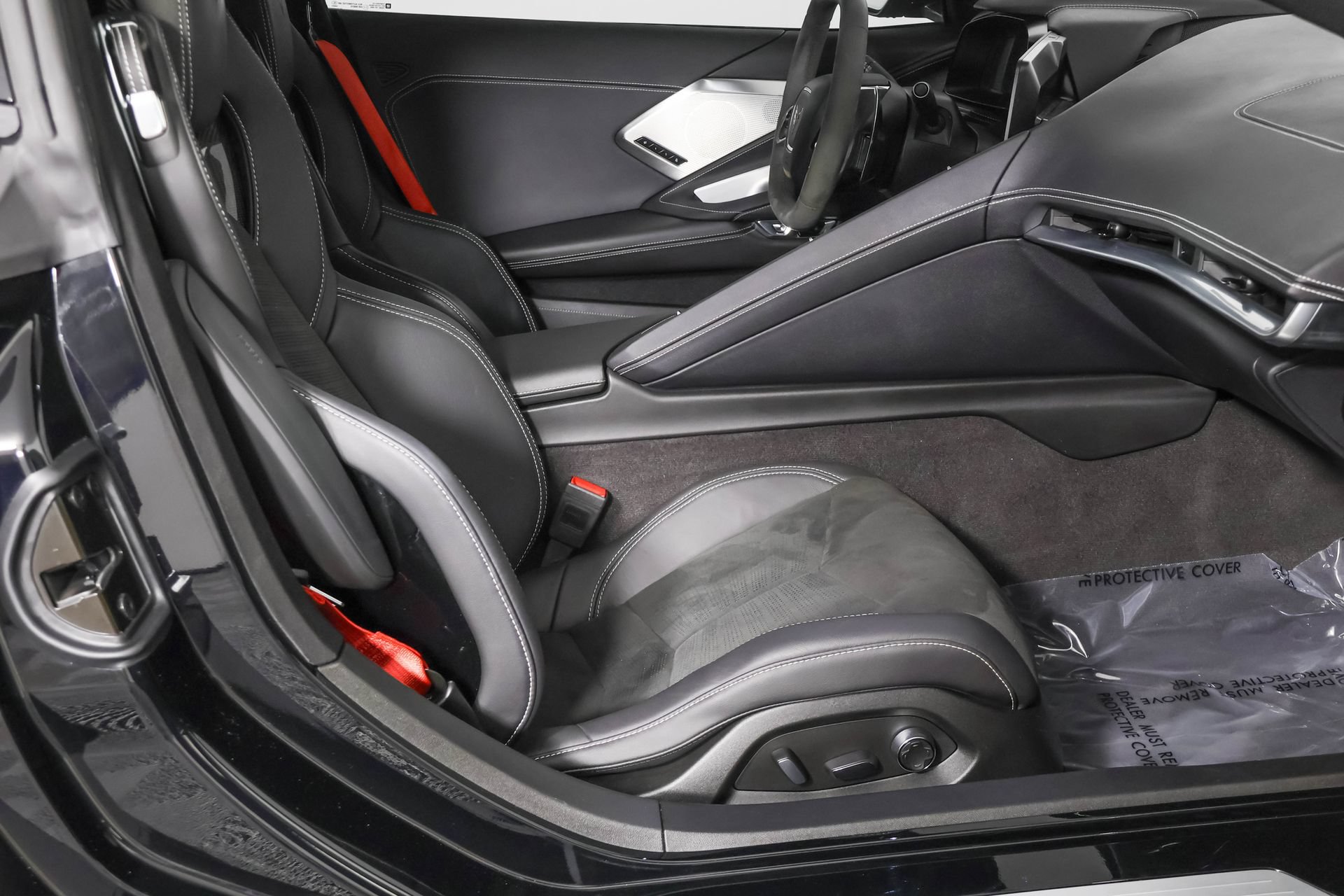 Used 2023 Chevrolet Corvette Stingray Preferred Cpe w/ Battery Protection Package RWD image 40