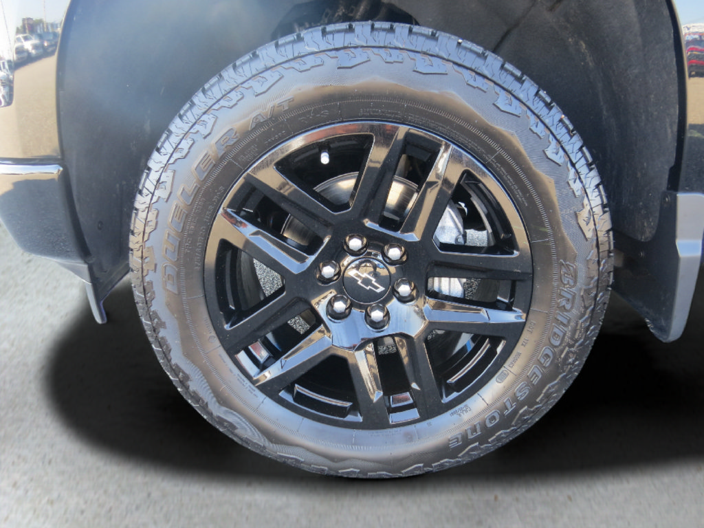 Certified 2026 Chevrolet Silverado 1500 Custom AWD/4WD image 11