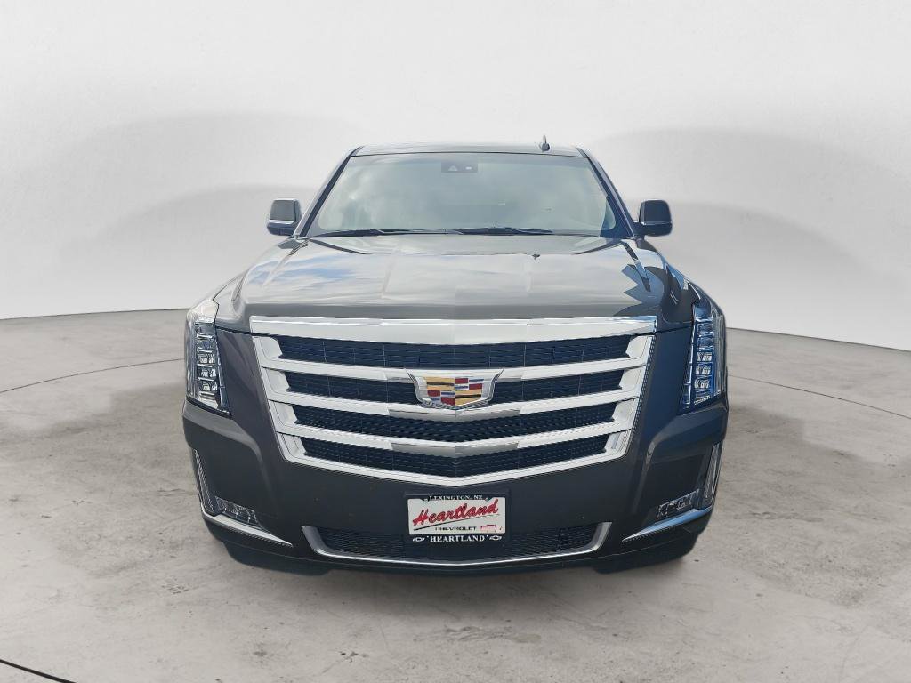 Used 2020 Cadillac Escalade Premium Luxury AWD/4WD image 8