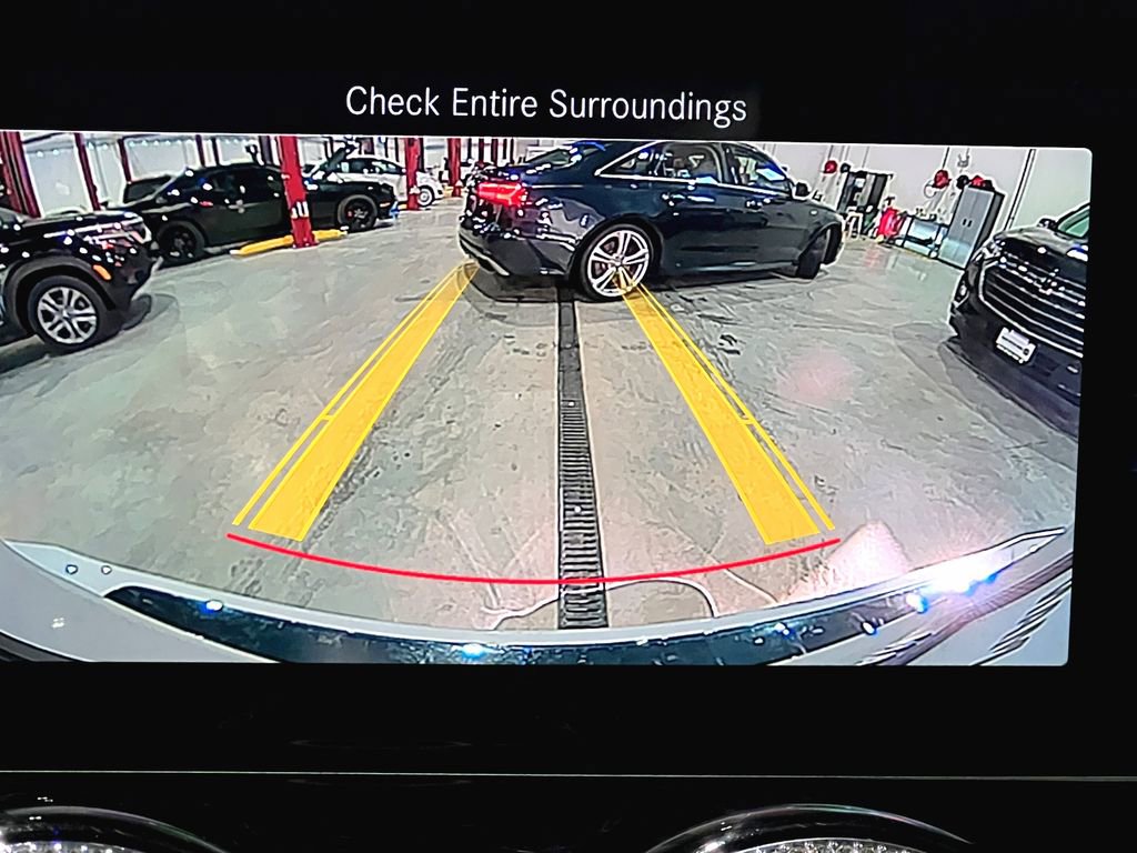 Used 2021 Mercedes-Benz GLB 250 4MATIC image 11