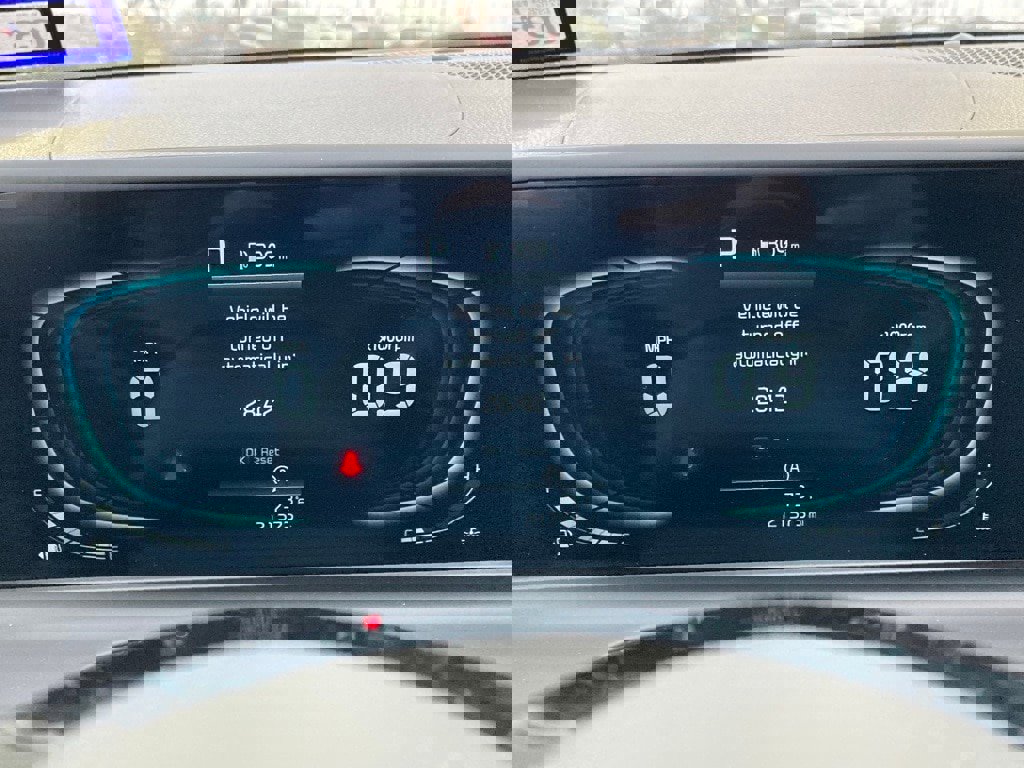 Used 2025 Kia Seltos S image 13