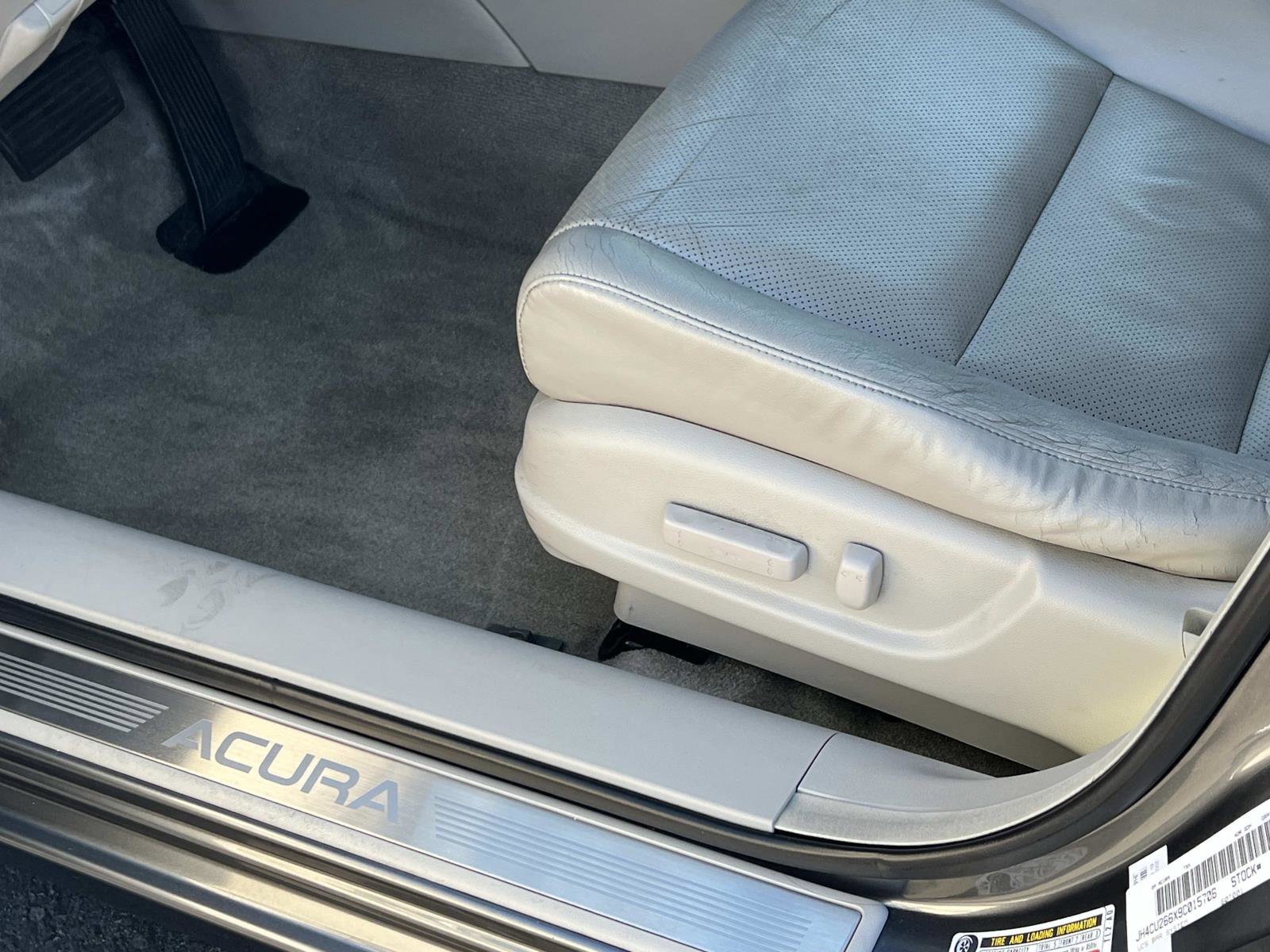 Used 2009 Acura TSX Sedan image 16