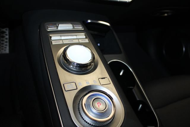 Used 2024 Genesis GV70 2.5T w/ Sport Prestige Package AWD/4WD image 25