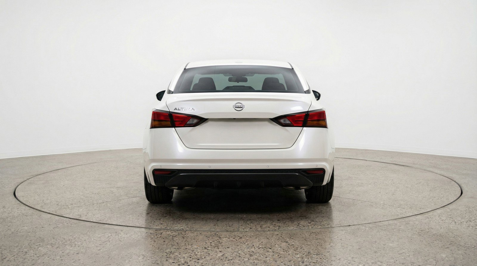 Used 2025 Nissan Altima 2.5 SV FWD image 7