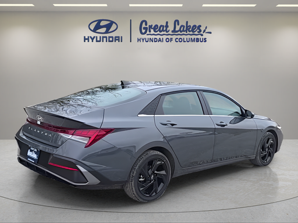 New 2026 Hyundai Elantra SEL Sport Premium FWD image 5