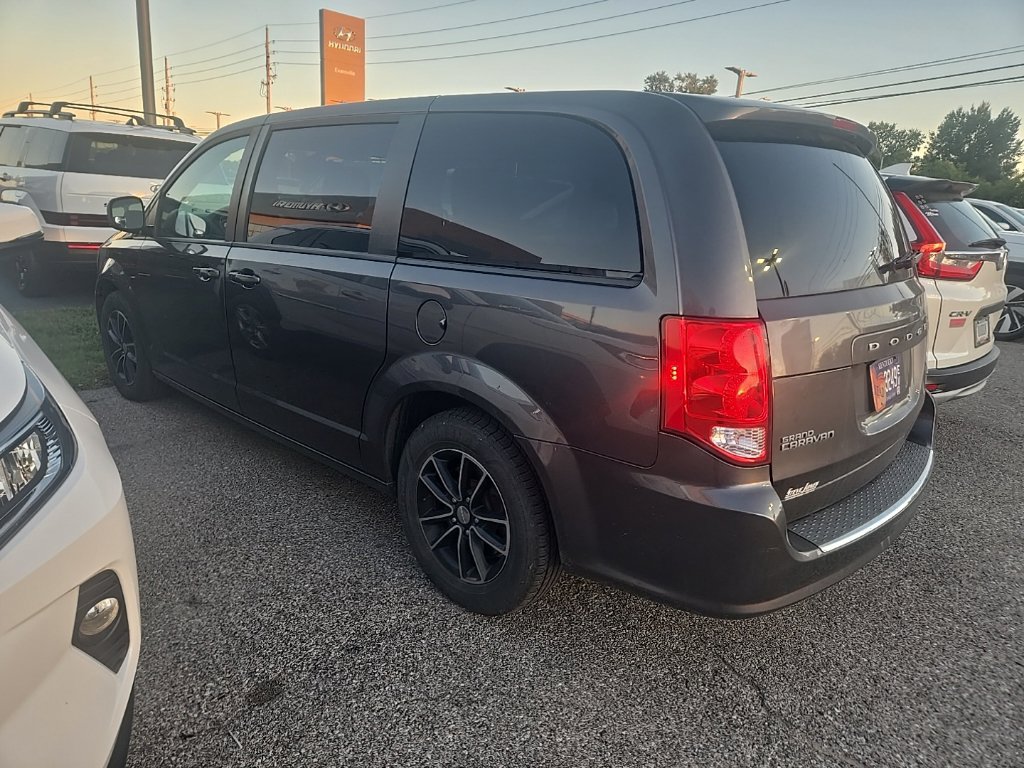 Used 2018 Dodge Grand Caravan GT FWD image 4