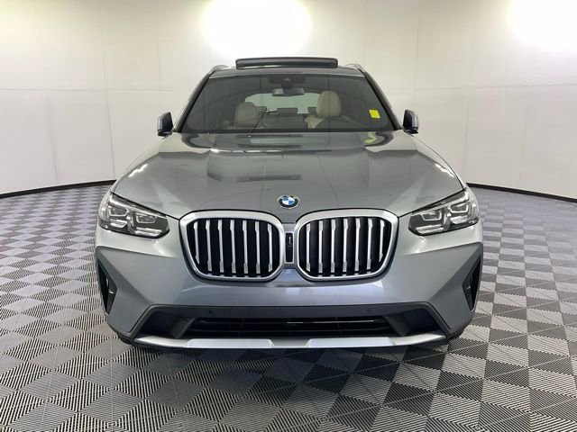 Certified 2024 BMW X3 xDrive30i w/ Premium Package image 2