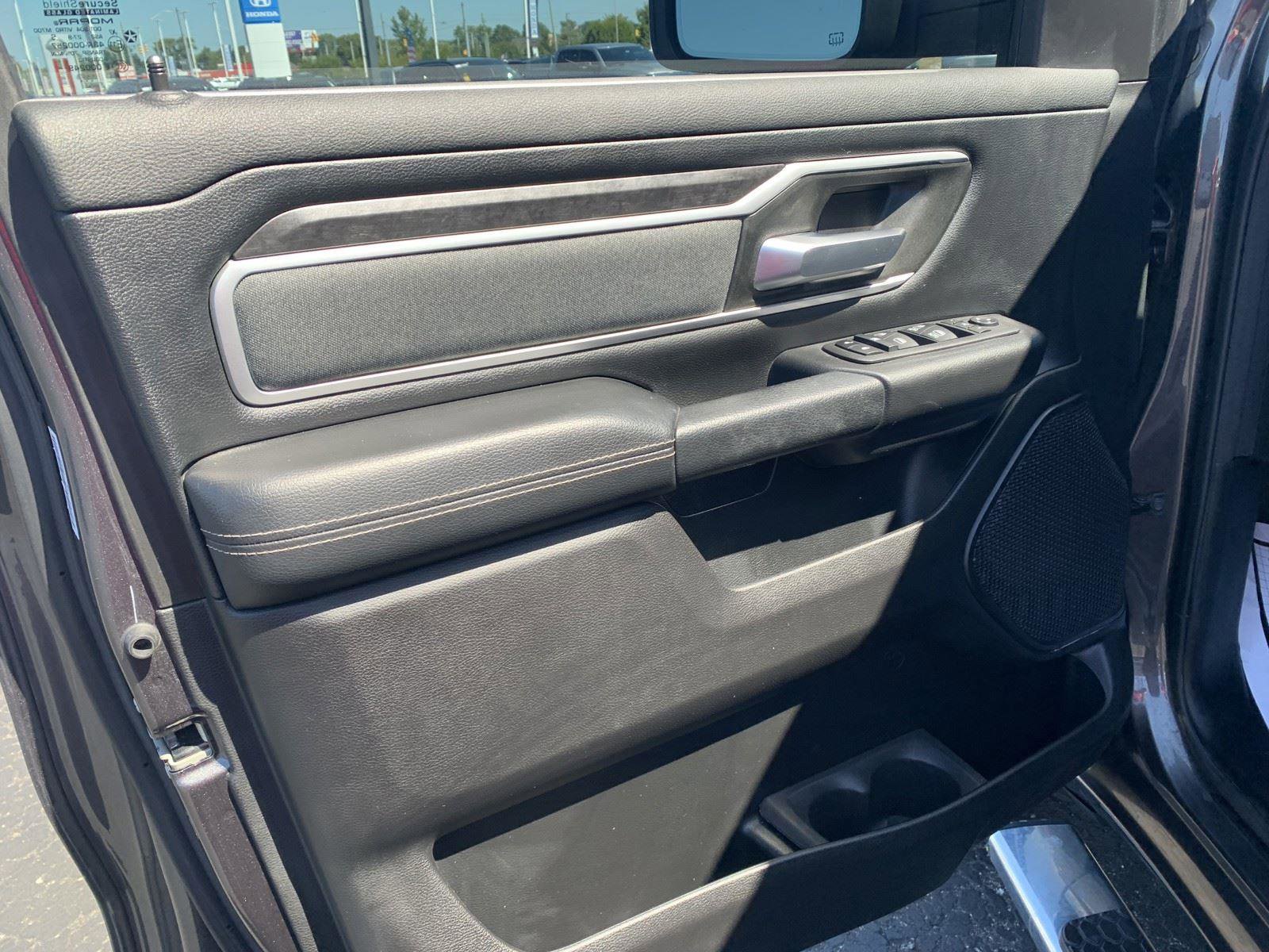 Used 2021 RAM 1500 Big Horn image 13