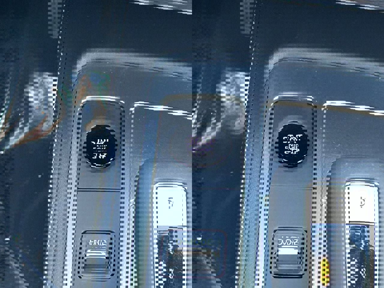 Certified 2026 INFINITI QX60 Pure w/ Cargo Package FWD image 22