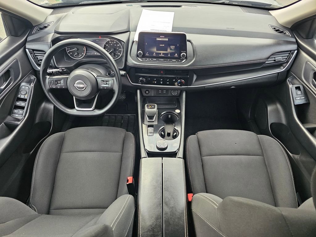 Used 2024 Nissan Rogue S image 15