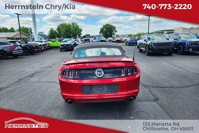 Used 2013 Ford Mustang GT RWD image 17