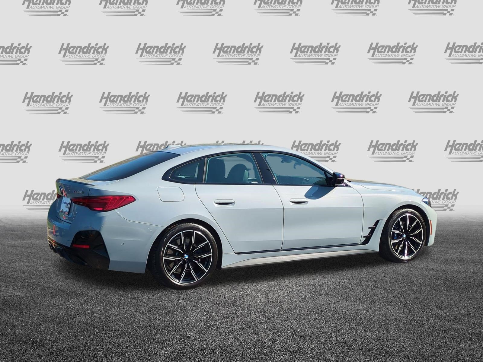 Used 2025 BMW M440i image 10