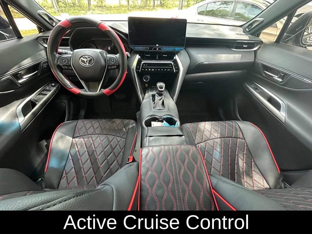 Used 2023 Toyota Venza XLE AWD/4WD image 10