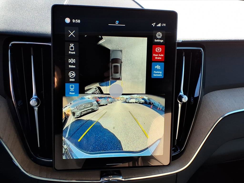 New 2026 Volvo XC60 B5 Plus w/ Protection Package Premier image 17