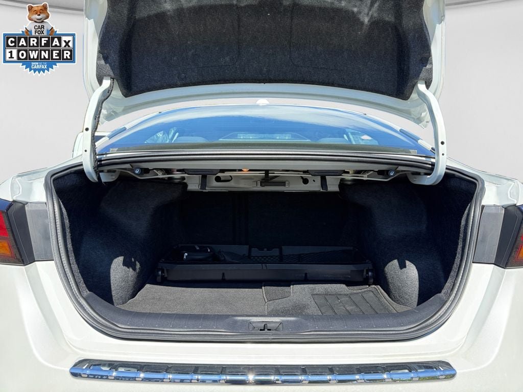 Certified 2023 Nissan Altima 2.5 SV w/ SV Premium Package AWD/4WD image 18