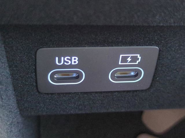 New 2026 Genesis GV70 2.5T Advanced w/ G1 Accessory Package image 21