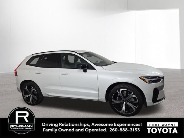 Used 2022 Volvo XC60 T8 R-Design w/ Advanced Package AWD/4WD image 6
