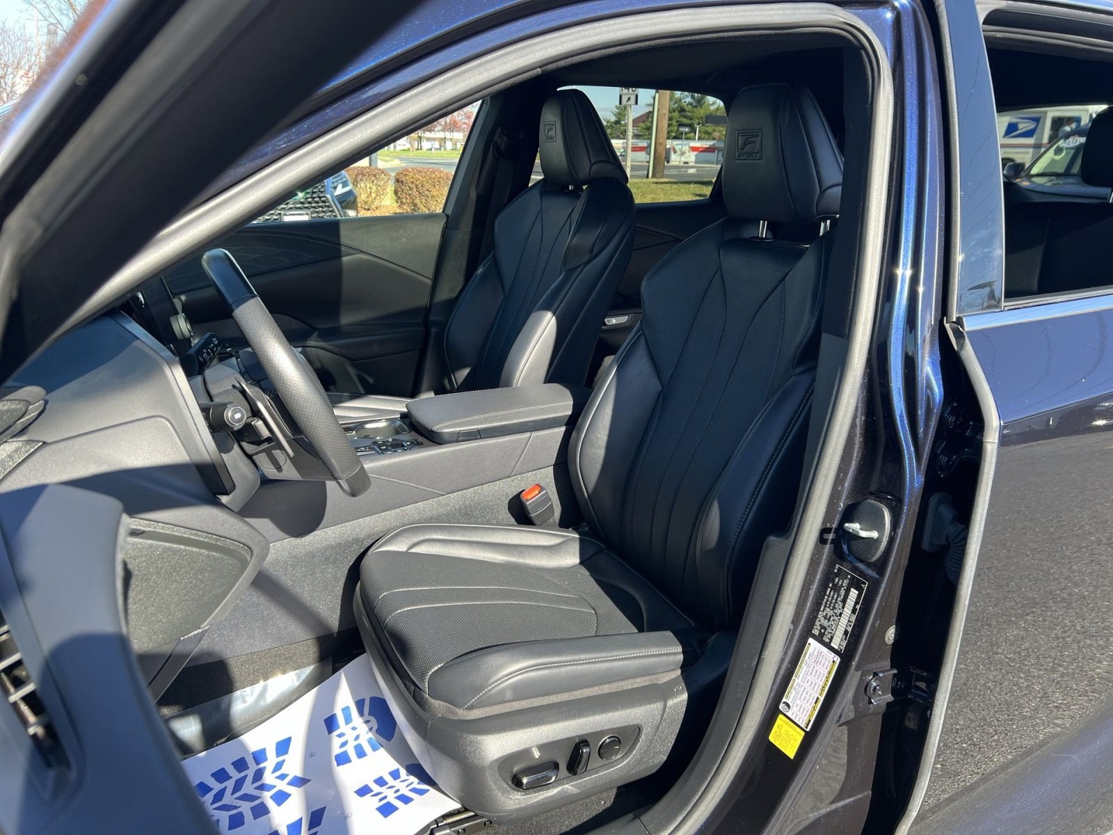 Used 2023 Lexus RX 350 F Sport image 13