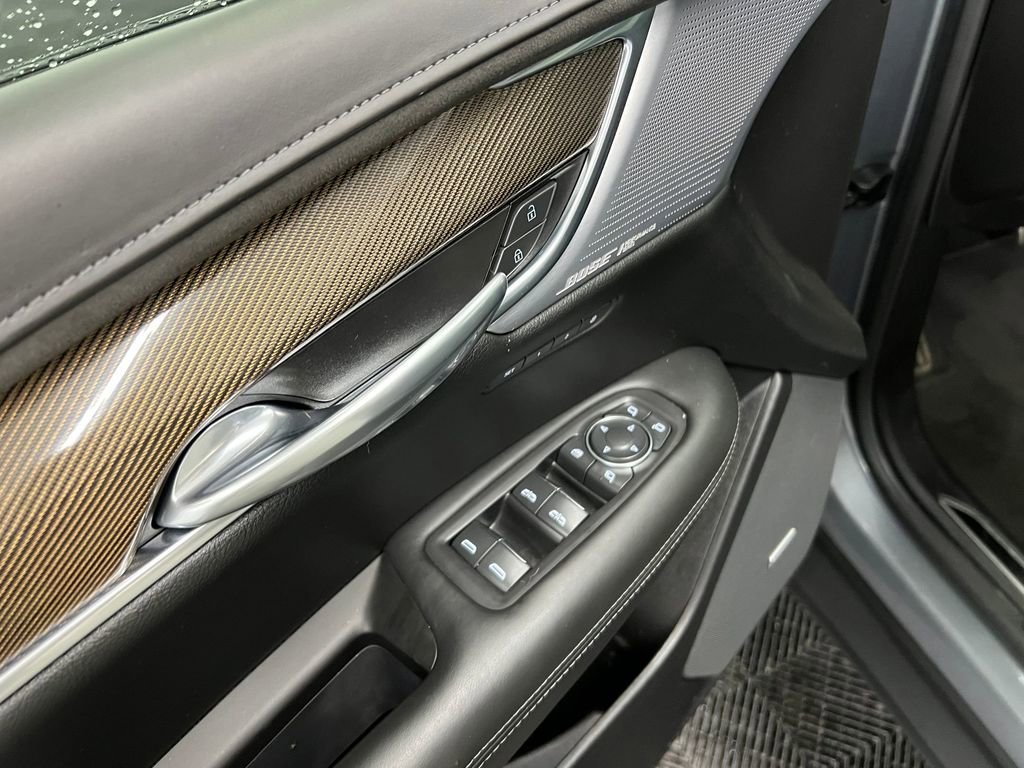 Used 2021 Cadillac XT5 Sportv w/ Platinum Package image 11