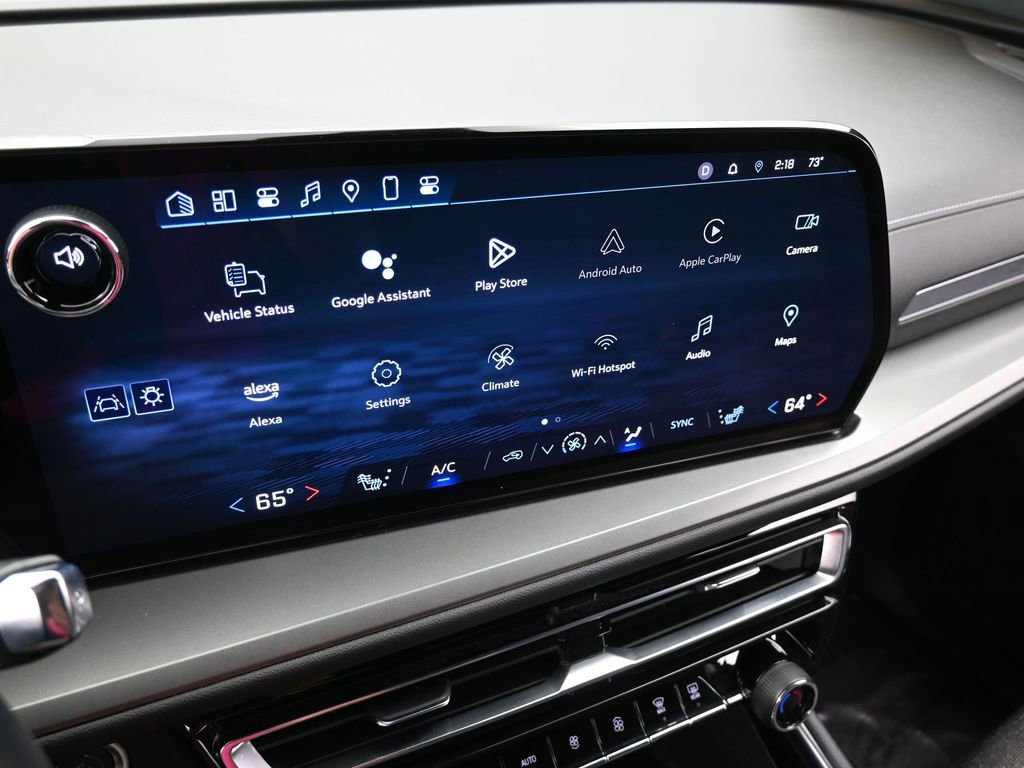 Used 2024 Chevrolet Traverse LS image 21