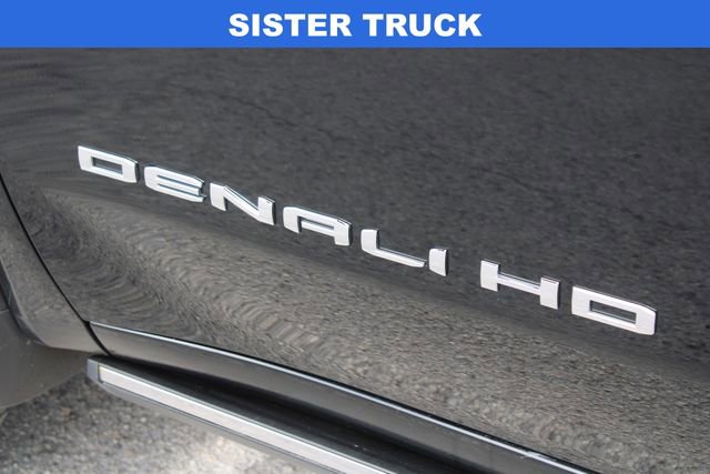 Used 2025 GMC Sierra 3500 Denali w/ Denali Reserve Package image 18
