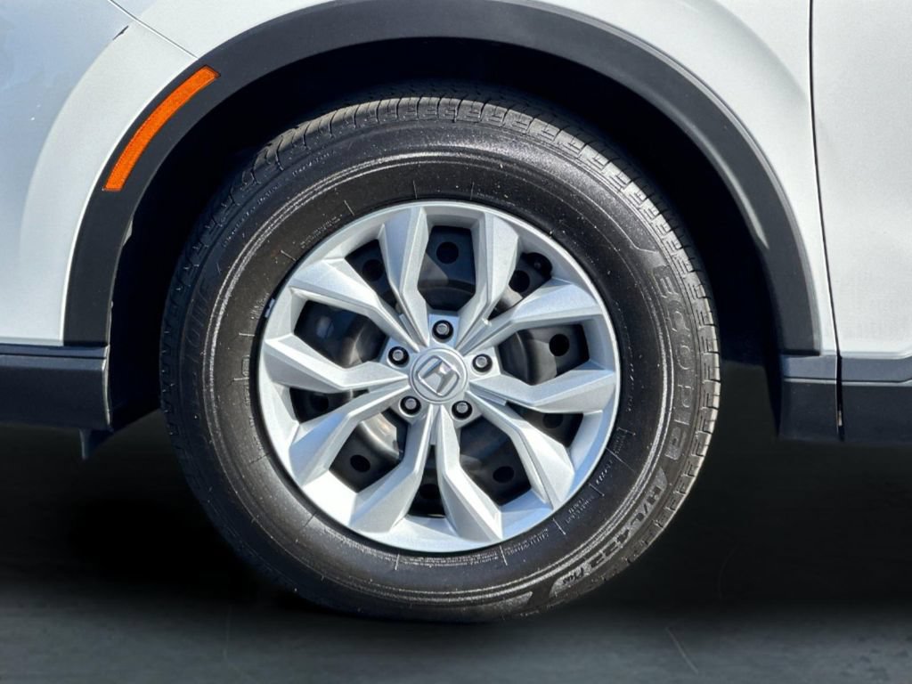 Used 2025 Honda CR-V LX image 33