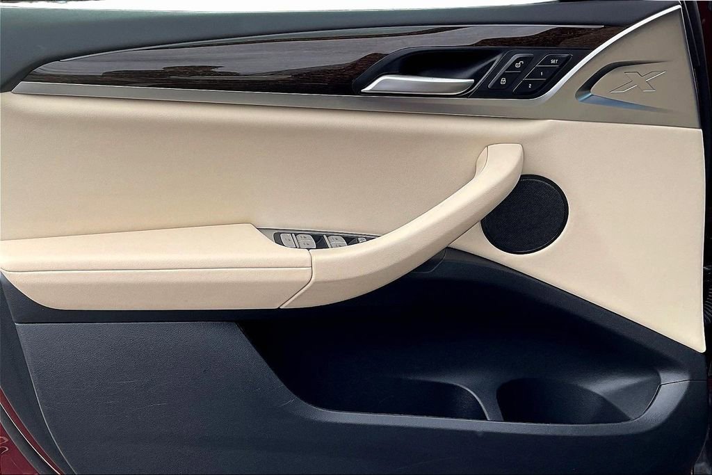 Used 2025 BMW X4 xDrive30i w/ Premium Package image 20