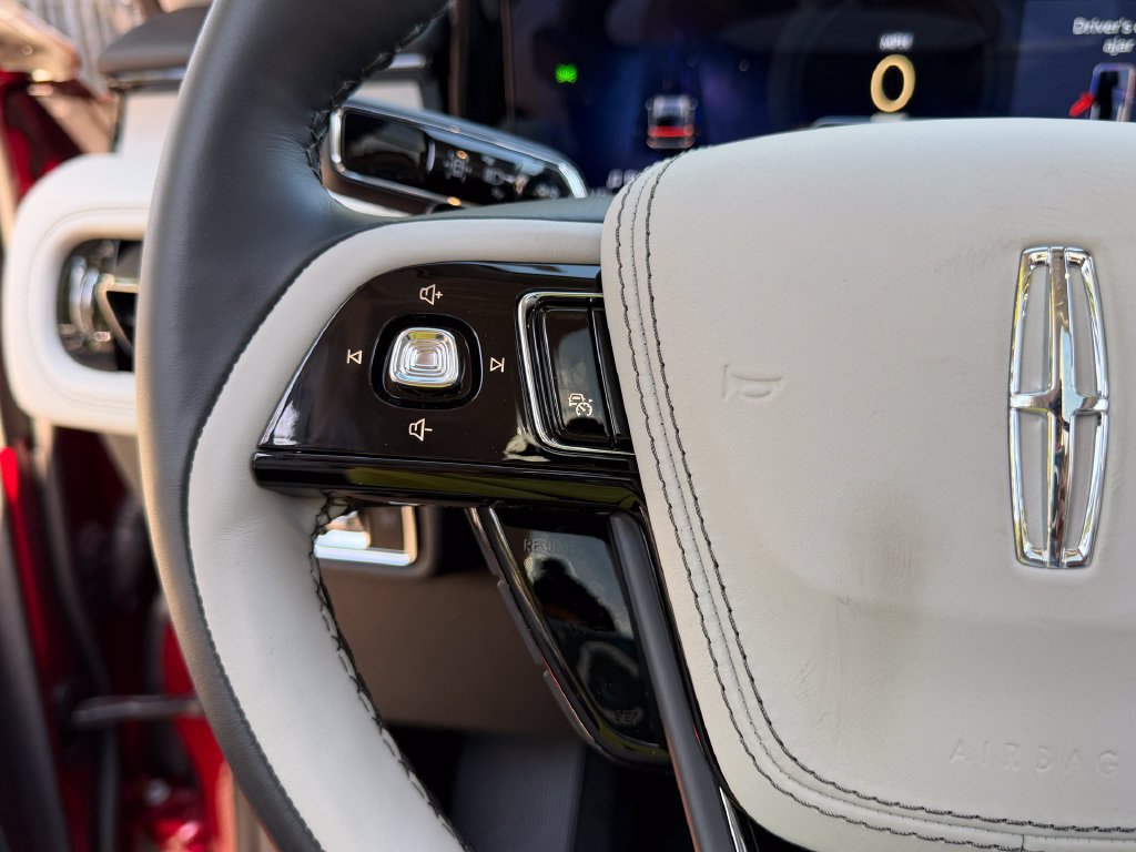 New 2027 Lincoln Aviator Reserve AWD/4WD image 21