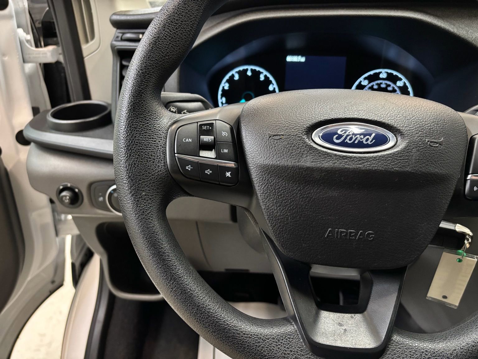 Used 2020 Ford Transit 150 XL image 14