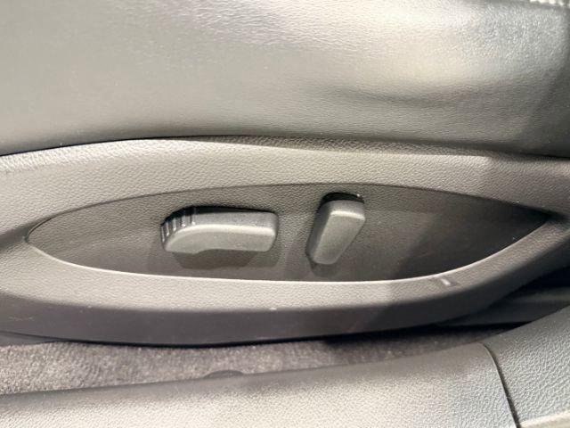 Used 2012 INFINITI EX35 Journey w/ Premium Pkg image 17