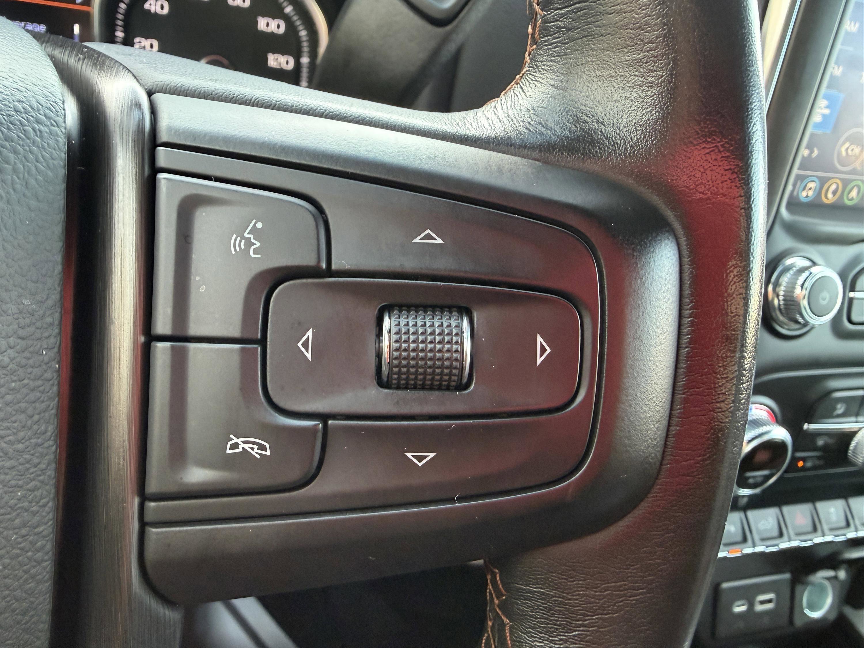 Used 2021 GMC Sierra 2500 AT4 w/ AT4 Premium Plus Package image 32