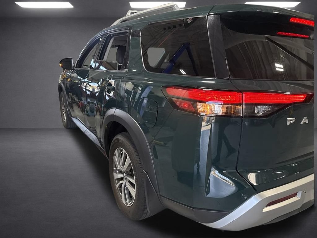 Used 2022 Nissan Pathfinder SL FWD image 33