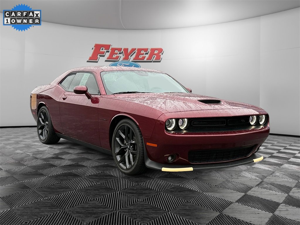 Used 2022 Dodge Challenger R/T w/ Plus Package image 7