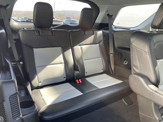 Used 2023 Ford Explorer XLT w/ Equipment Group 202A image 33