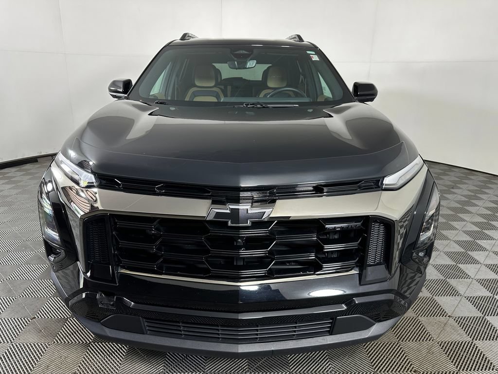 Used 2025 Chevrolet Equinox ACTIV w/ Safety and Technology Package AWD/4WD image 8