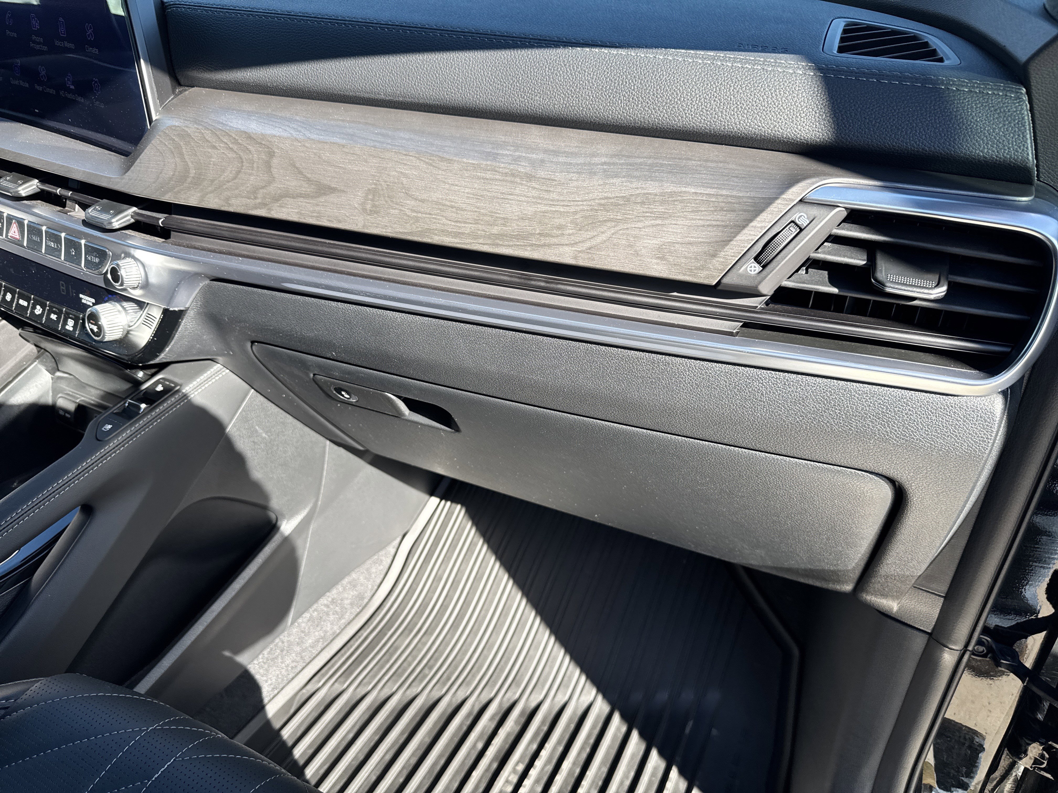 Used 2025 Kia Telluride SX Prestige X-Line image 21