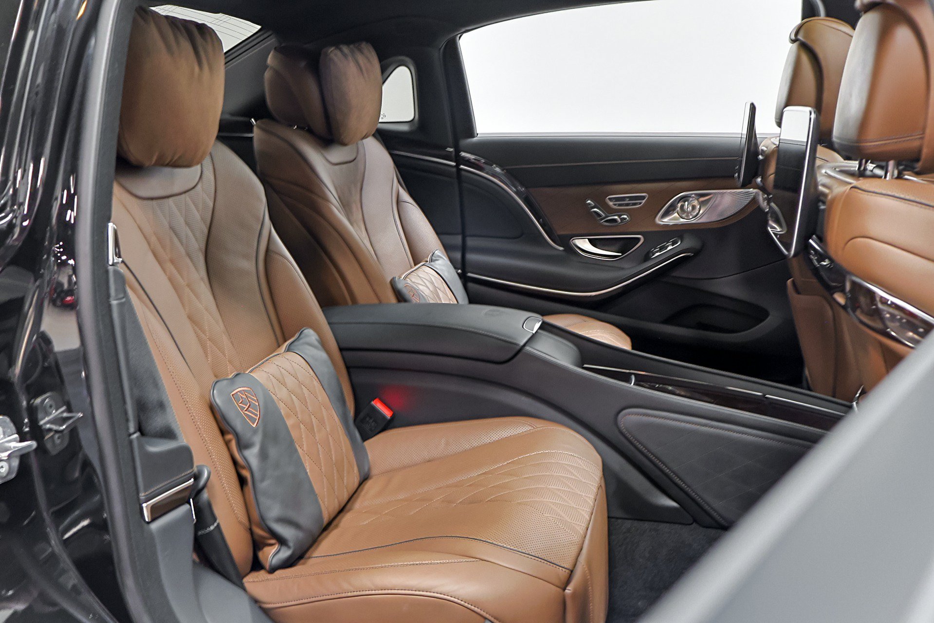 Used 2019 Mercedes-Benz Maybach S 560 4MATIC image 59