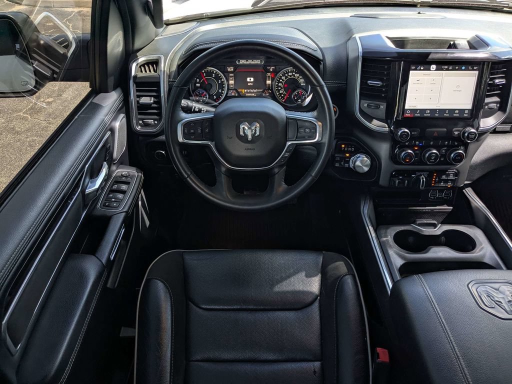 Used 2022 RAM 1500 Laramie AWD/4WD image 15