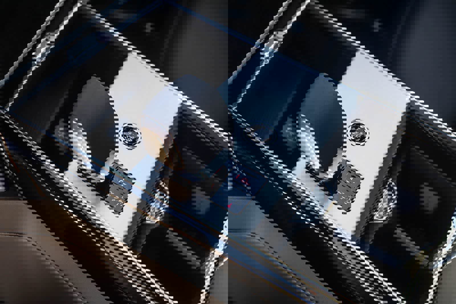 New 2026 Land Rover Range Rover Long Wheelbase SE image 21