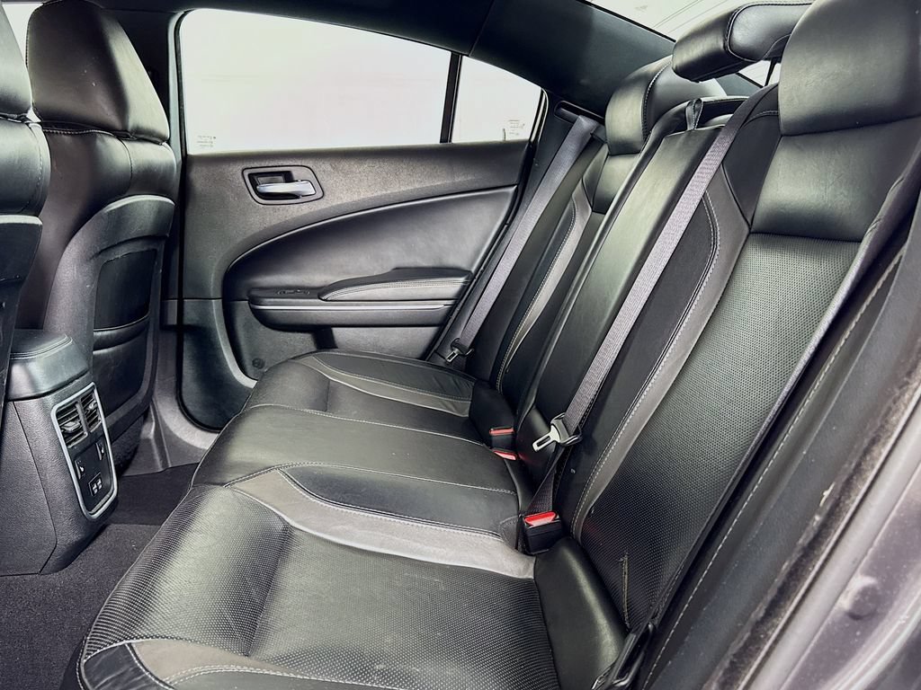Used 2022 Dodge Charger SXT w/ Leather Interior Group RWD image 10