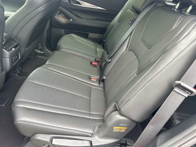 Certified 2026 INFINITI QX60 Luxe w/ Cargo Package FWD image 21