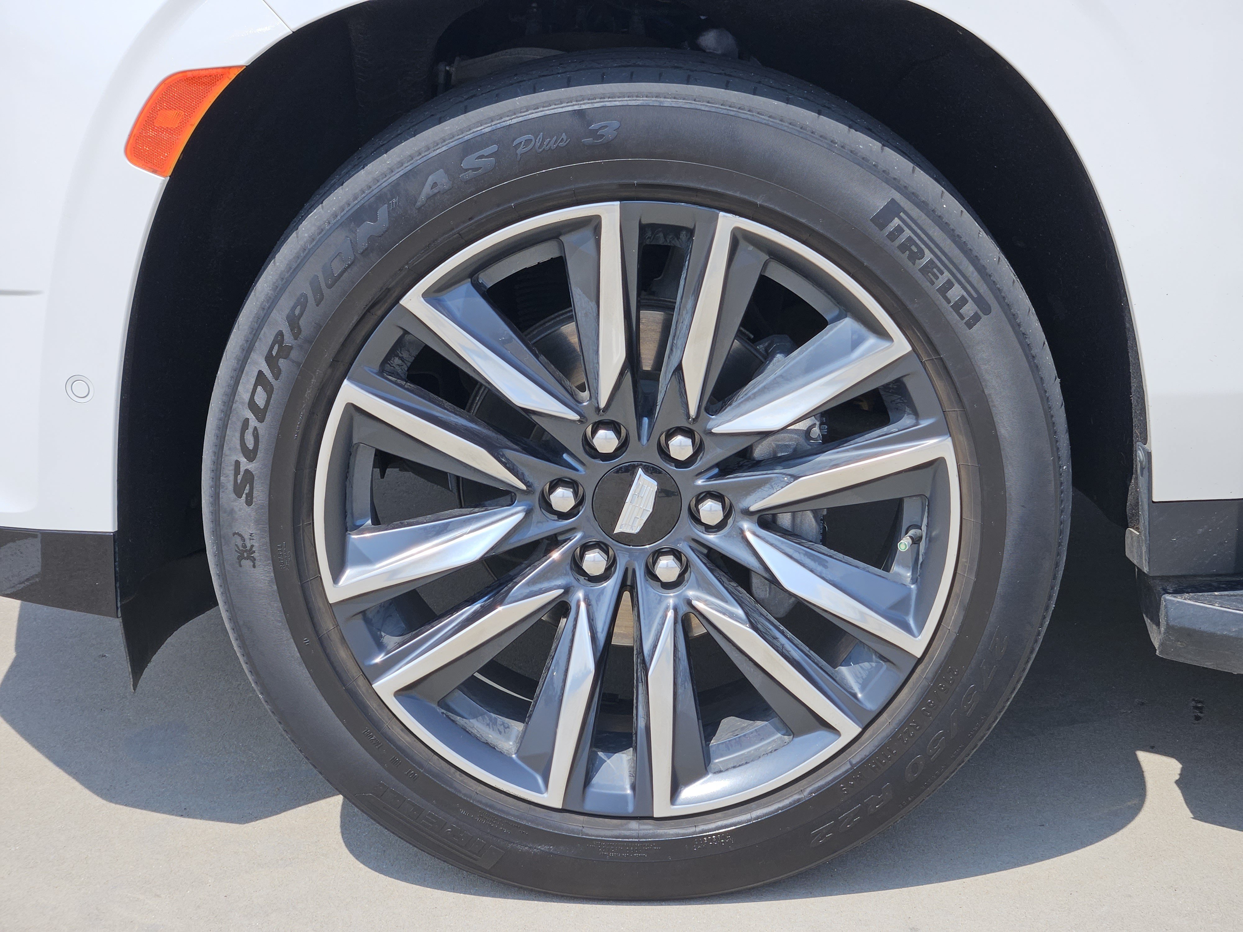 Used 2021 Cadillac Escalade Sport Platinum AWD/4WD image 14