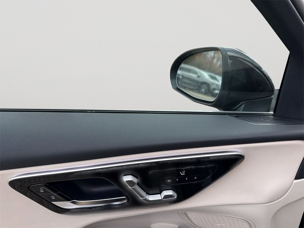 New 2026 Mercedes-Benz GLC 300 4MATIC image 12