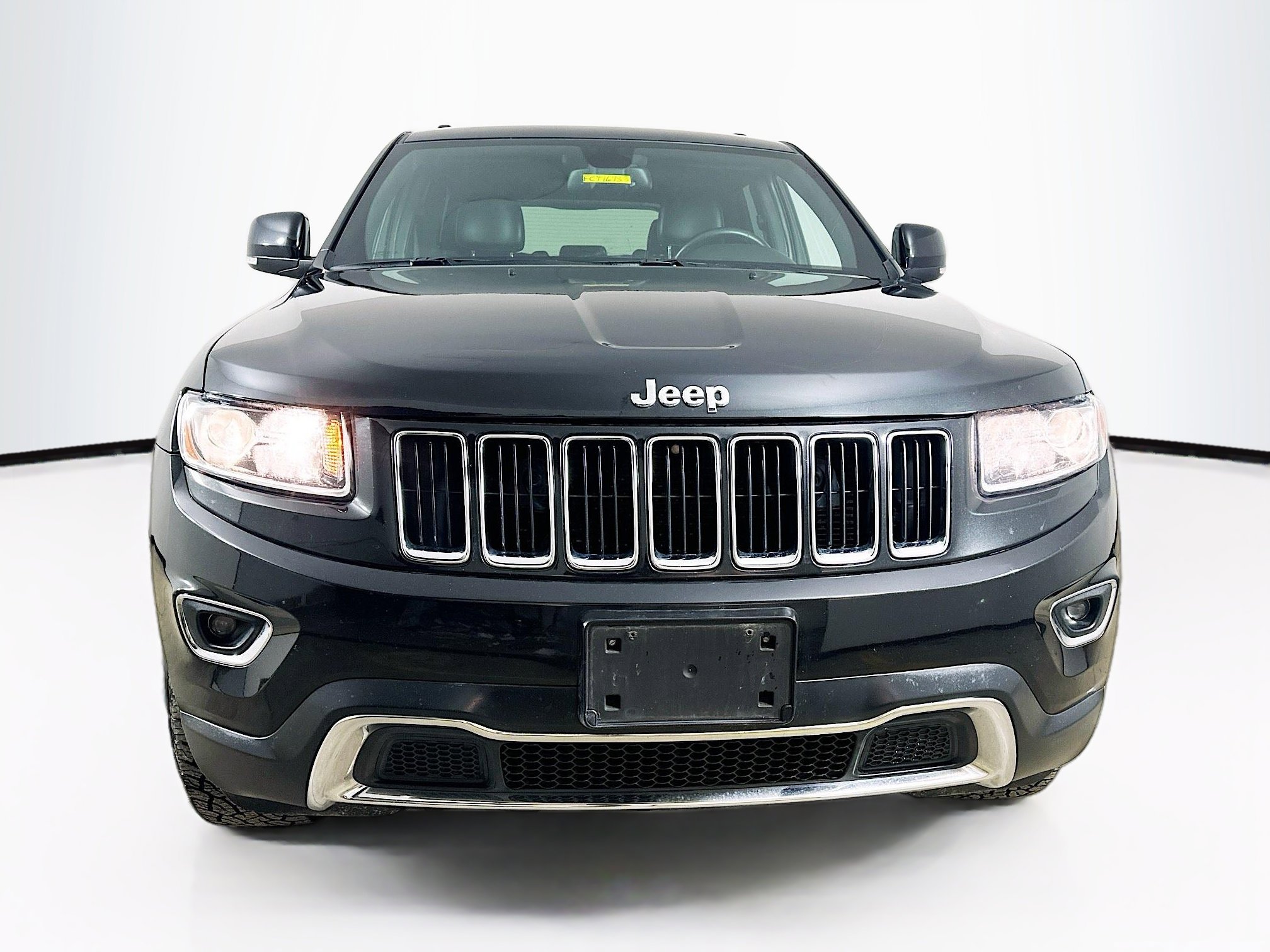 Used 2014 Jeep Grand Cherokee Limited image 2