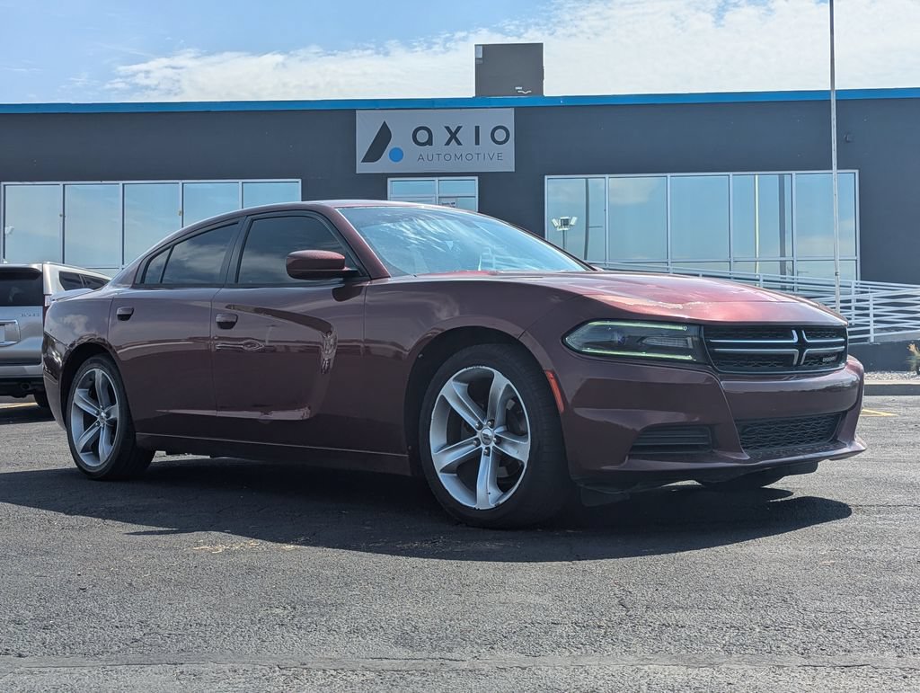Used 2017 Dodge Charger SE