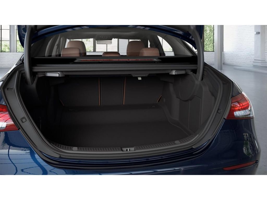 Certified 2023 Mercedes-Benz E 350 4MATIC Sedan image 7