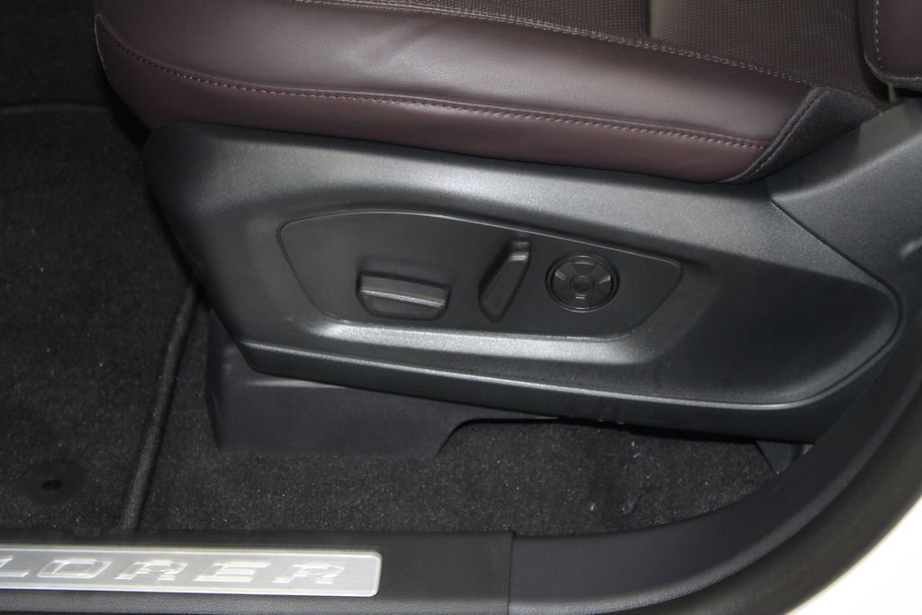 New 2026 Ford Explorer Platinum image 20